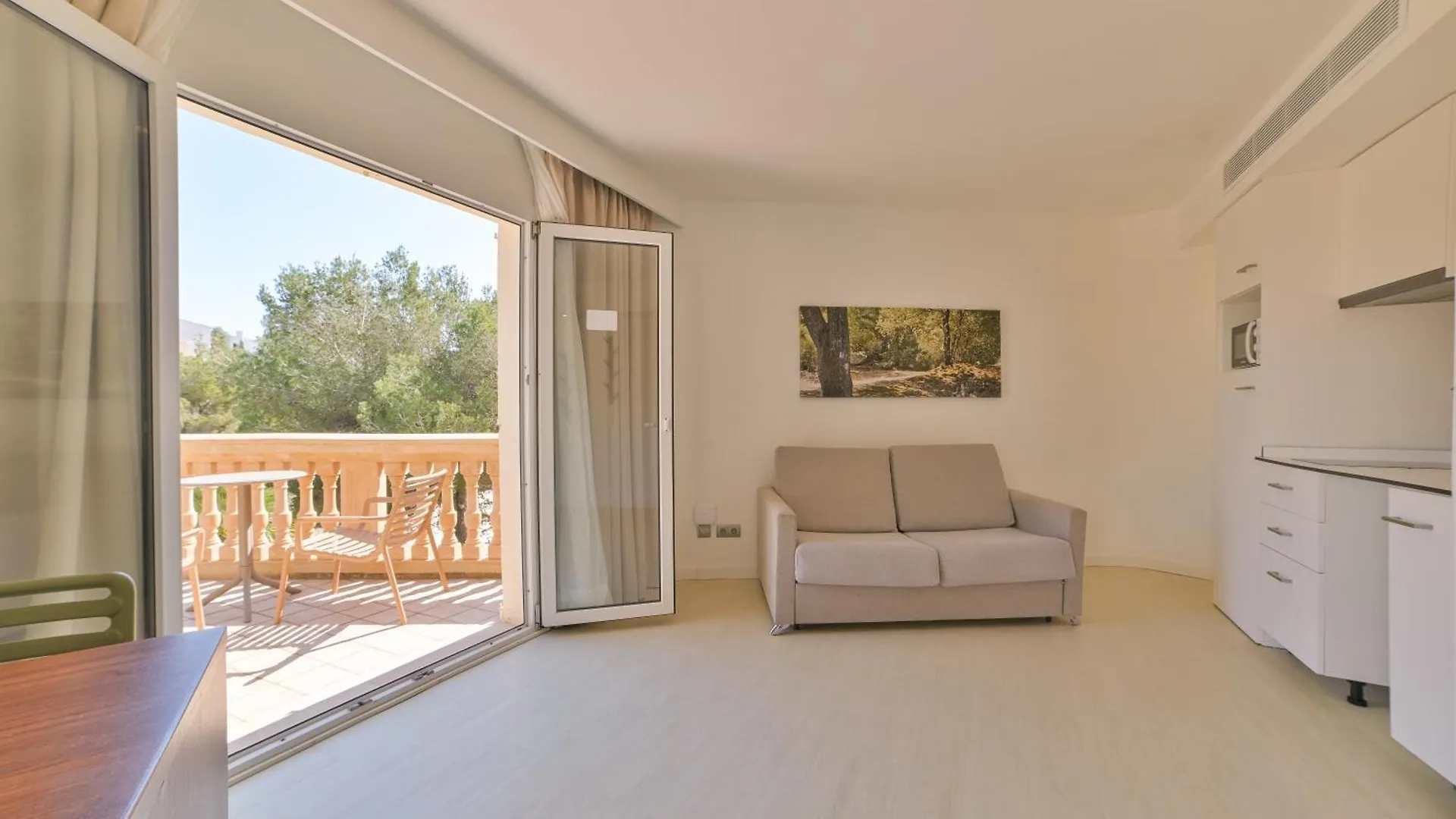 Apartamentos Azul Playa Cala Ferrera  Aparthotel Cala Ferrera (Mallorca)